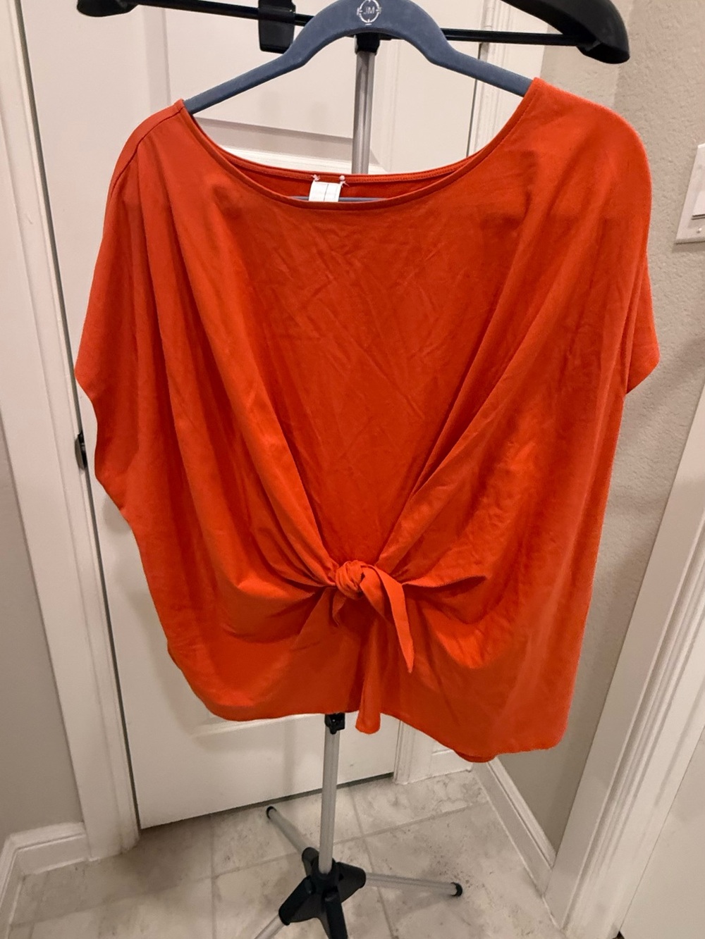 Wynne Layers Knot-Front Short Sleeve Top - Orange